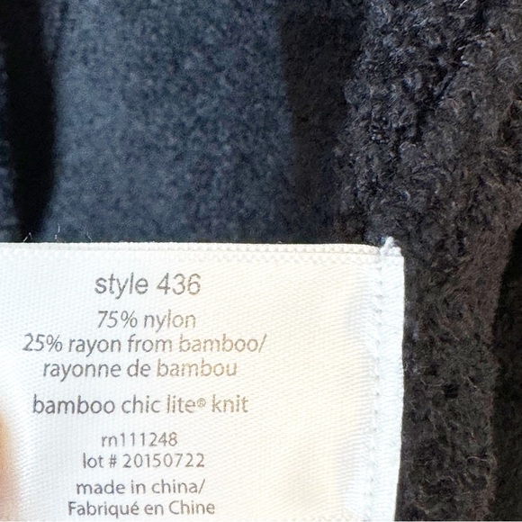 Barefoot Dreams Bamboo Chic Lite Calypso Wrap Cardigan Sweater Small Medium - Picture 3 of 5